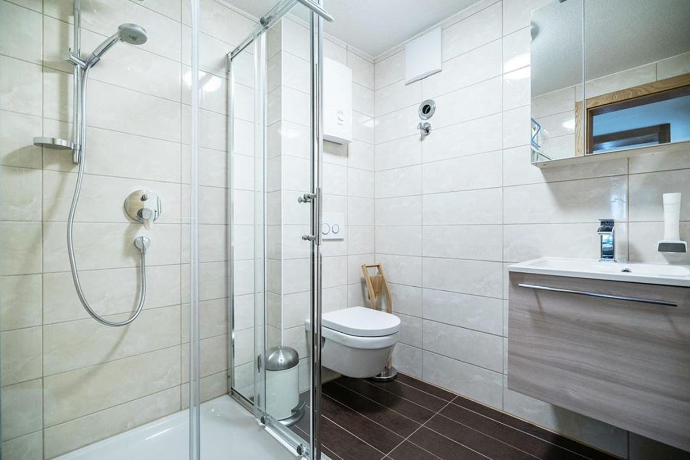 Chalet Schmittenbach - Pinzgau Holidays Zell am See Room photo